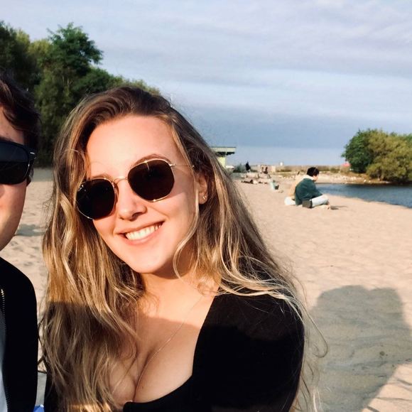 Meet your Posher, Giovanna - Picture 1 of 1